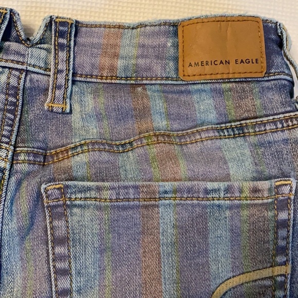 American Eagle woman’s Hi Rise Shortie shorts 4 - Picture 4 of 12